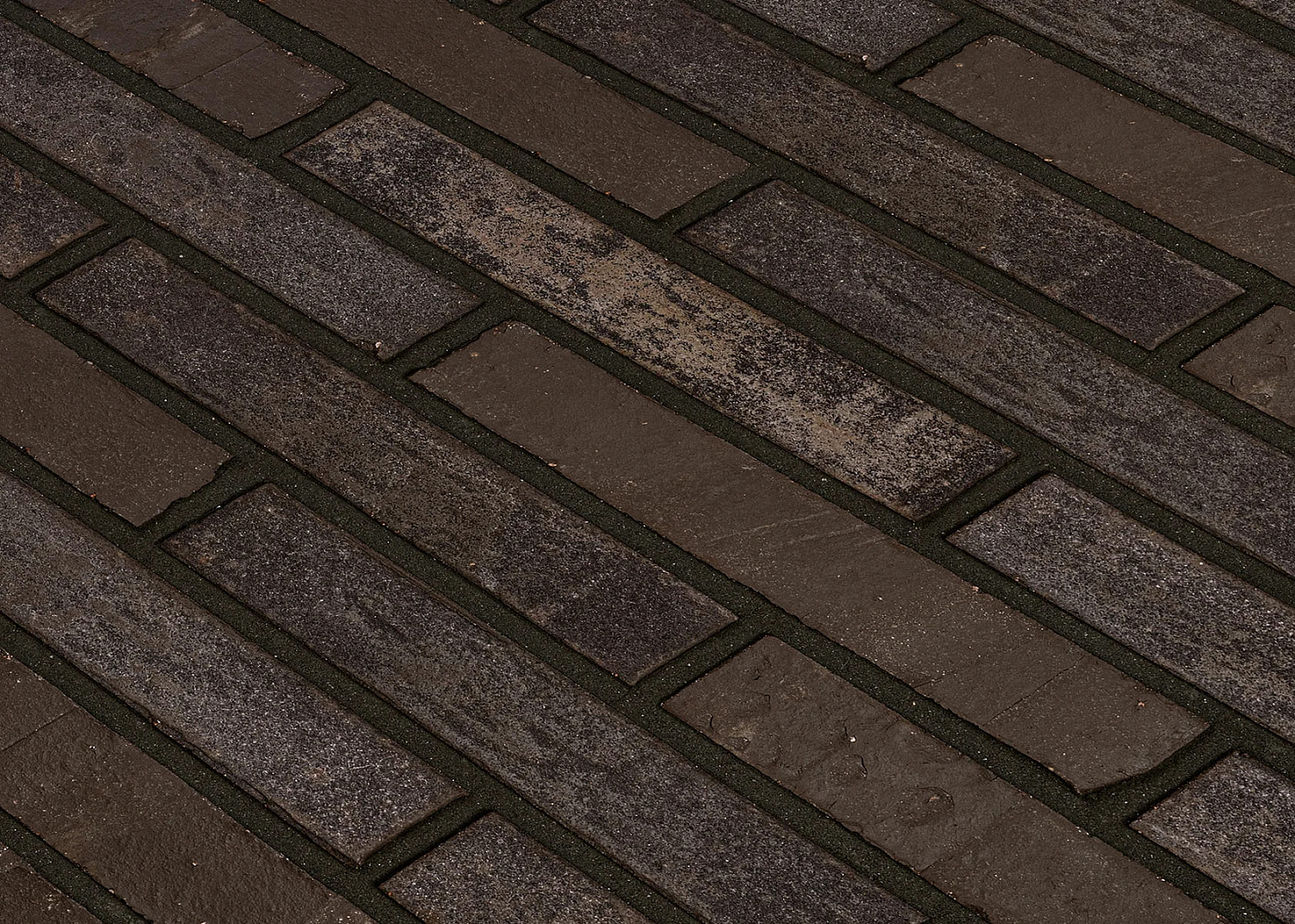 Клинкерный кирпич Plinfa Iron 2804 полнотелый